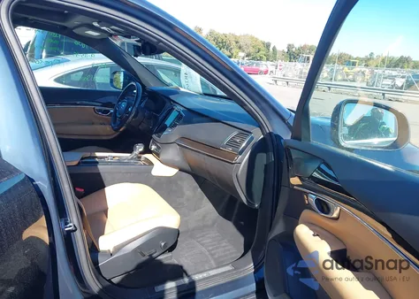 2019 Volvo Xc90 T6 Momentum from USA, damaged, VIN YV4A22PK7K1416932